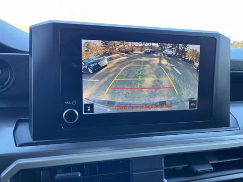 Used 2025 Toyota Tacoma SR5 image 11