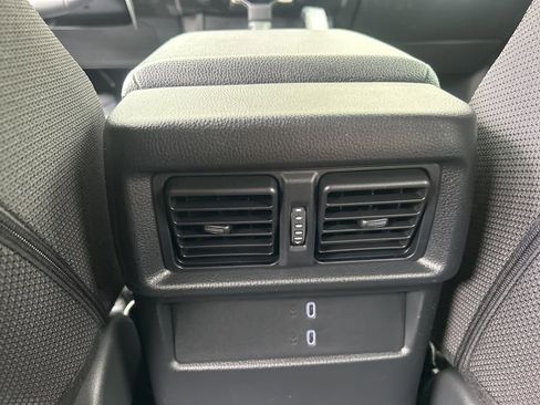 New 2025 Toyota 4Runner SR5 image 9