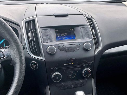 Used 2015 Ford Edge SE image 6