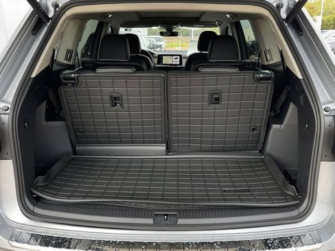 New 2026 Volkswagen Atlas SEL Premium R-Line image 33