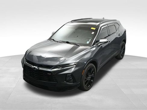 Used 2019 Chevrolet Blazer RS w/ Sun and Wheels Package FWD image 17