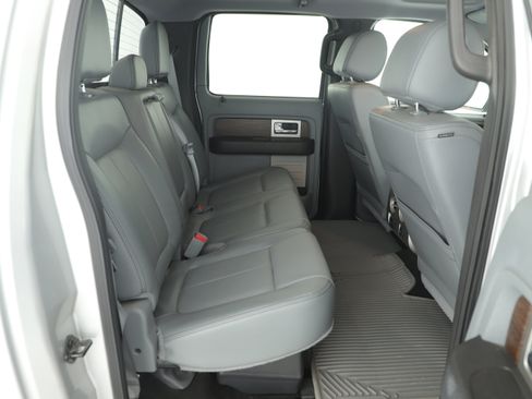 Used 2014 Ford F150 Lariat w/ Equipment Group 502A Luxury image 19