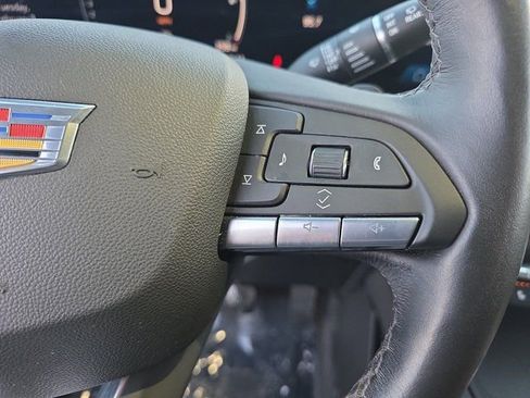 Certified 2024 Cadillac XT4 Luxury w/ Cold Weather Package image 19