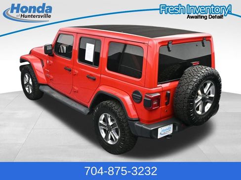 Used 2020 Jeep Wrangler Unlimited Sahara AWD/4WD image 32