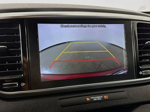 Used 2020 Kia Sportage EX AWD/4WD image 12
