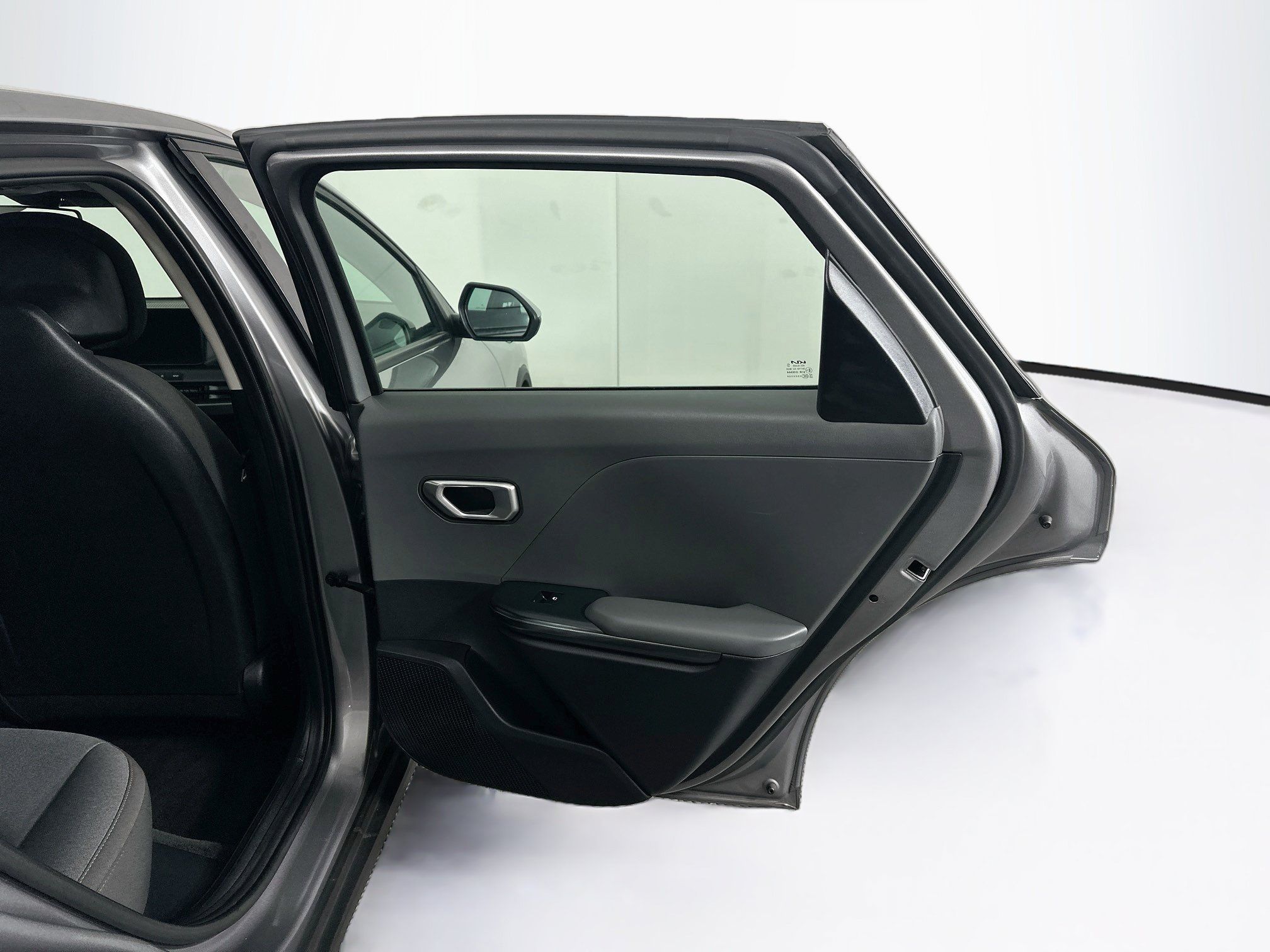 Used 2025 Kia K4 FWD image 28
