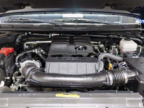 Used 2025 Nissan Frontier SV w/ SV Convenience Package image 18