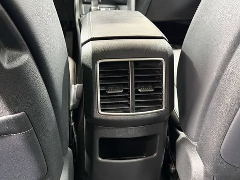 Used 2024 Kia Sportage EX AWD/4WD image 27