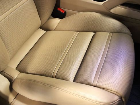 Used 2022 Porsche Cayenne Platinum Edition AWD/4WD image 65