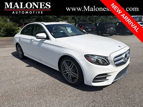 Used 2018 Mercedes-Benz E 300 image 1