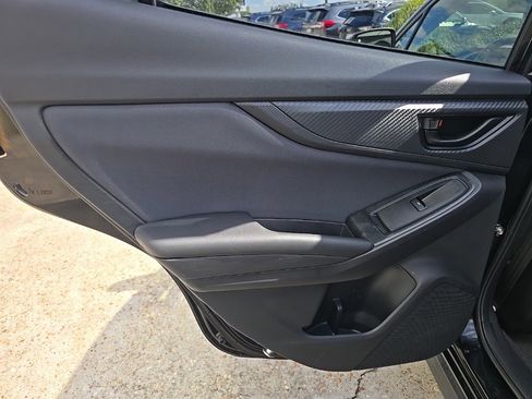 Used 2021 Subaru Crosstrek 2.0i Premium w/ Moonroof Package image 28