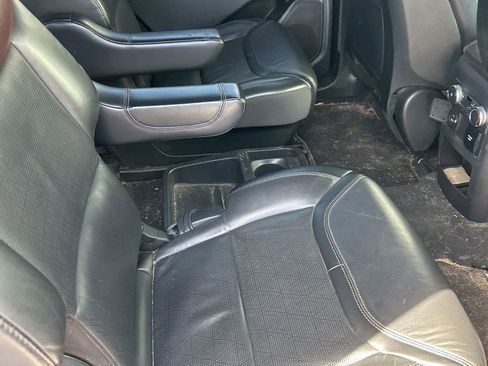 Used 2020 Ford Explorer Platinum w/ Premium Technology Package image 20