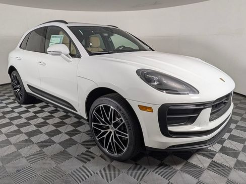 New 2026 Porsche Macan AWD/4WD image 9