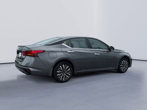 New 2025 Nissan Altima 2.5 SV w/ SV Premium Package image 6