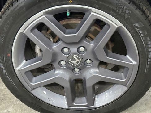 Used 2023 Honda Passport EX-L image 11