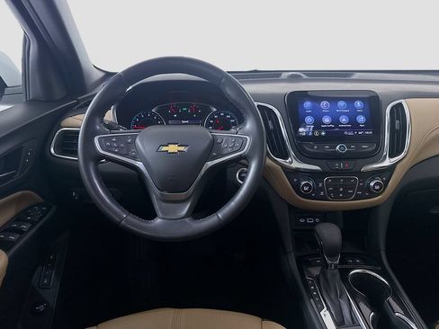 Used 2022 Chevrolet Equinox Premier AWD/4WD image 24
