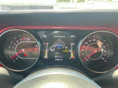 Used 2021 Jeep Gladiator Rubicon w/ Trailer Tow Package AWD/4WD image 19