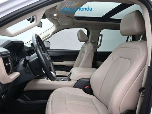 Used 2024 Ford Expedition Max Limited image 15