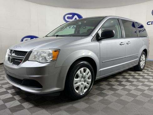 Used 2017 Dodge Grand Caravan SE w/ Power Window Group image 27