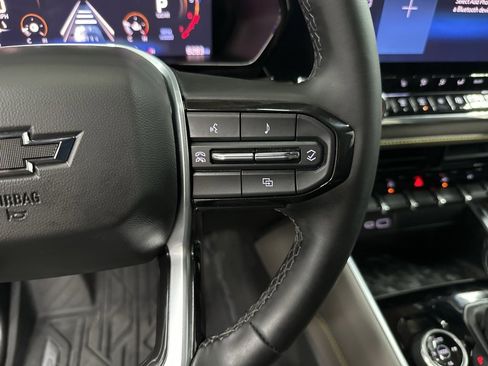 Used 2024 Chevrolet Colorado ZR2 image 18