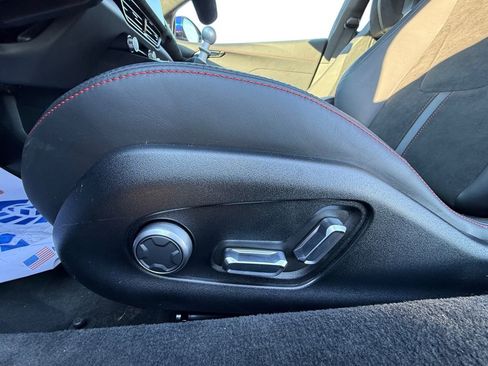 New 2025 Lotus Emira image 10