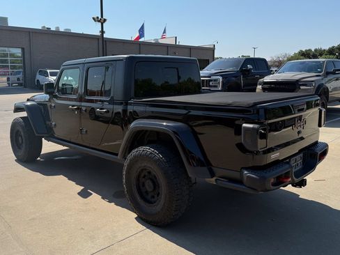 Used 2020 Jeep Gladiator Rubicon AWD/4WD image 4