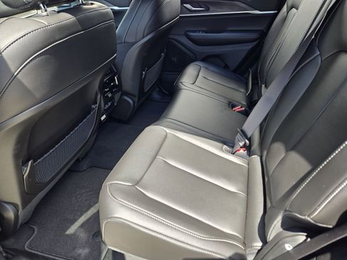 New 2025 Jeep Grand Cherokee Limited image 22