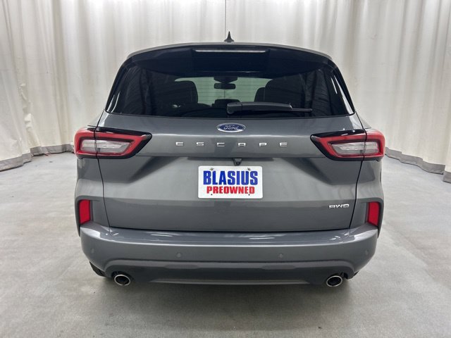 Used 2023 Ford Escape ST-Line Elite AWD/4WD image 5