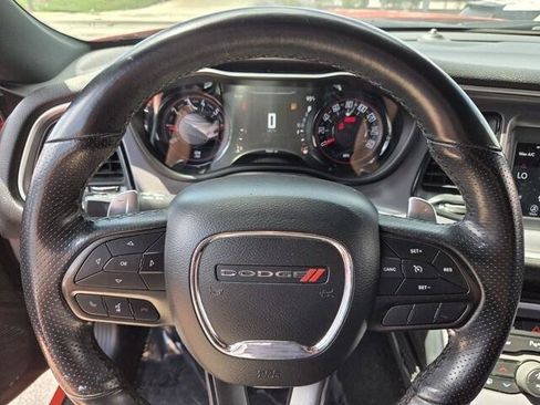 Used 2021 Dodge Challenger R/T w/ Driver Convenience Group RWD image 20