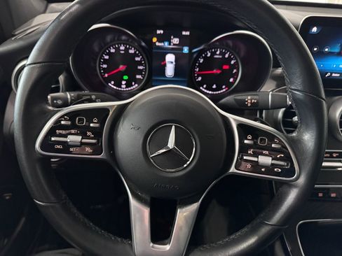 Used 2021 Mercedes-Benz GLC 300 4MATIC image 12