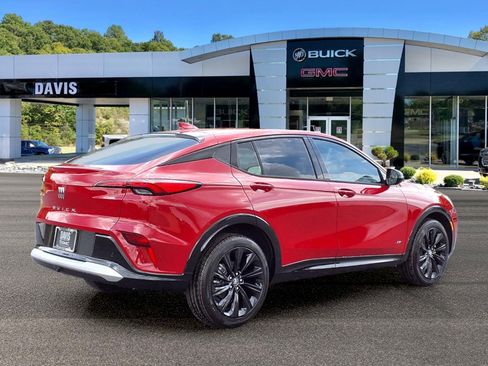 New 2026 Buick Envista Sport Touring image 4