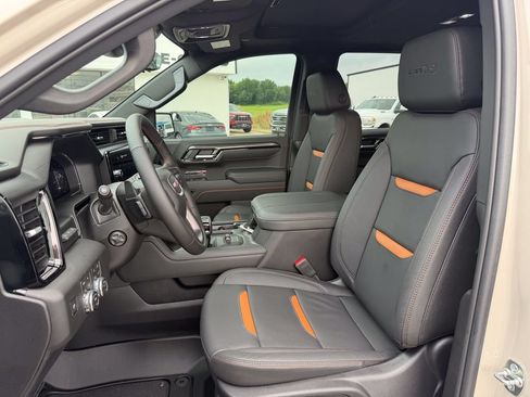 New 2026 GMC Sierra 1500 AT4 w/ AT4 Premium Package AWD/4WD image 25