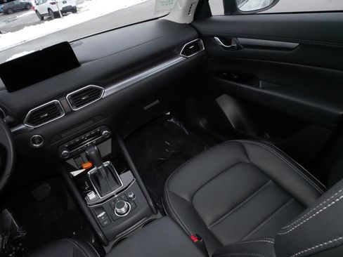 Used 2025 MAZDA CX-5 AWD 2.5 S w/ Preferred Package image 11