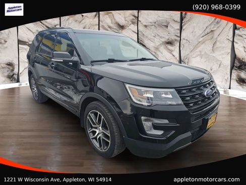Used 2017 Ford Explorer Sport w/ Equipment Group 401A image 4
