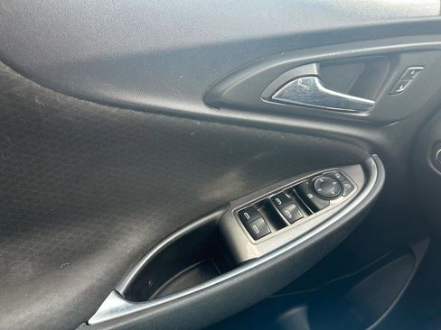 Used 2016 Chevrolet Malibu LT FWD image 27
