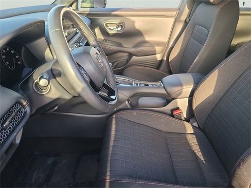 Used 2023 Honda HR-V Sport image 18