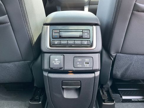 New 2025 Subaru Ascent Touring image 18