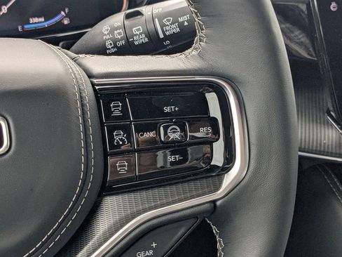 New 2026 Jeep Grand Wagoneer Summit AWD/4WD image 28