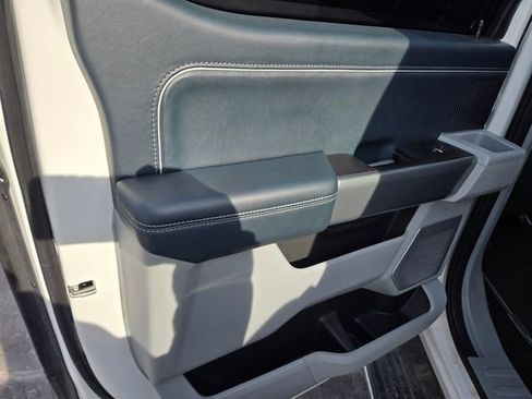 Used 2021 Ford F150 Limited image 36