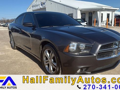 Used 2014 Dodge Charger SXT Plus AWD/4WD image 3