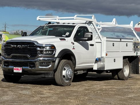 New 2026 RAM 5500 Tradesman w/ Chrome Appearance Group image 7