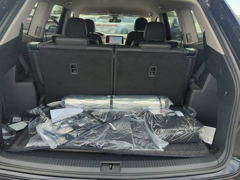 New 2026 Volkswagen Atlas SE image 29