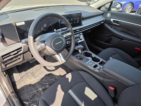 New 2025 Hyundai Sonata SE image 22