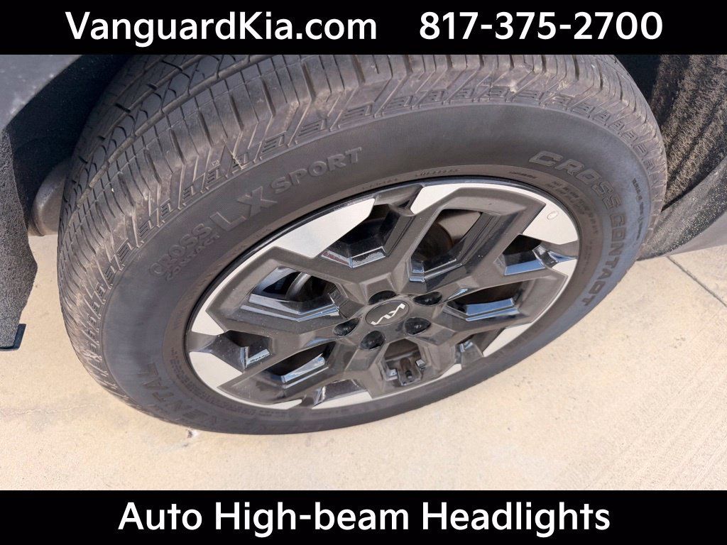 Certified 2026 Kia Sorento S AWD/4WD image 10
