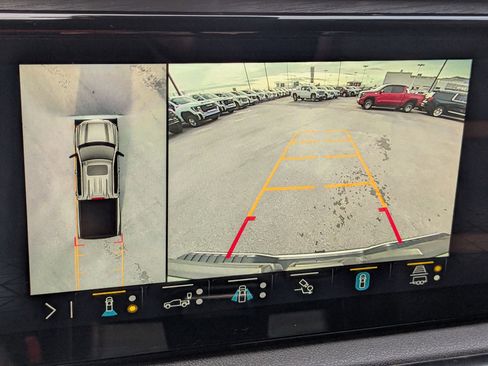 Certified 2023 GMC Sierra 1500 AT4 w/ AT4 Preferred Package image 19