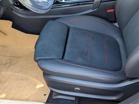 Used 2026 Mercedes-Benz CLA 250 4MATIC image 4