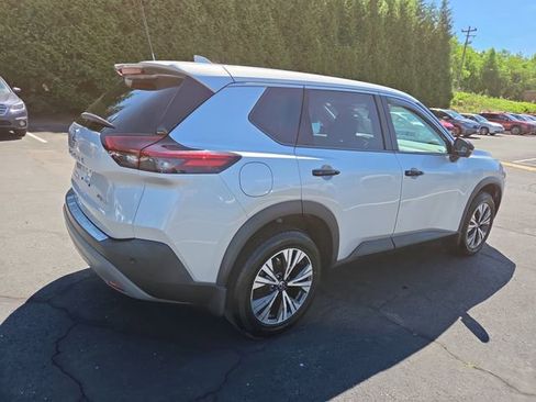 Used 2021 Nissan Rogue SV AWD/4WD image 7