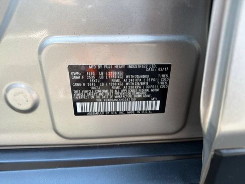 Used 2017 Subaru Outback 2.5i Limited AWD/4WD image 27