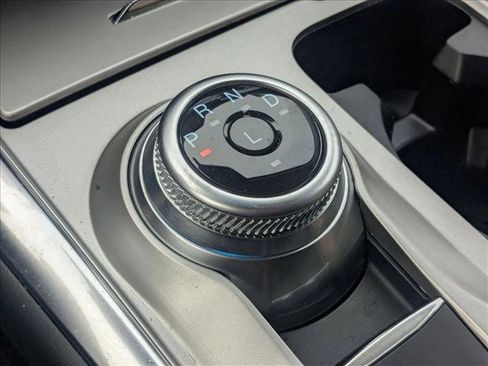 Used 2021 Ford Explorer Limited w/ Equipment Group 301A image 12