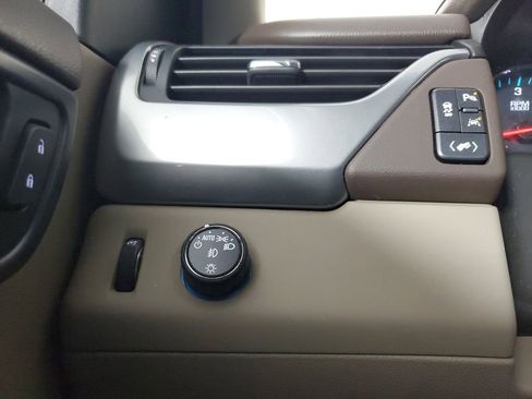 Used 2018 Chevrolet Tahoe LT RWD image 33